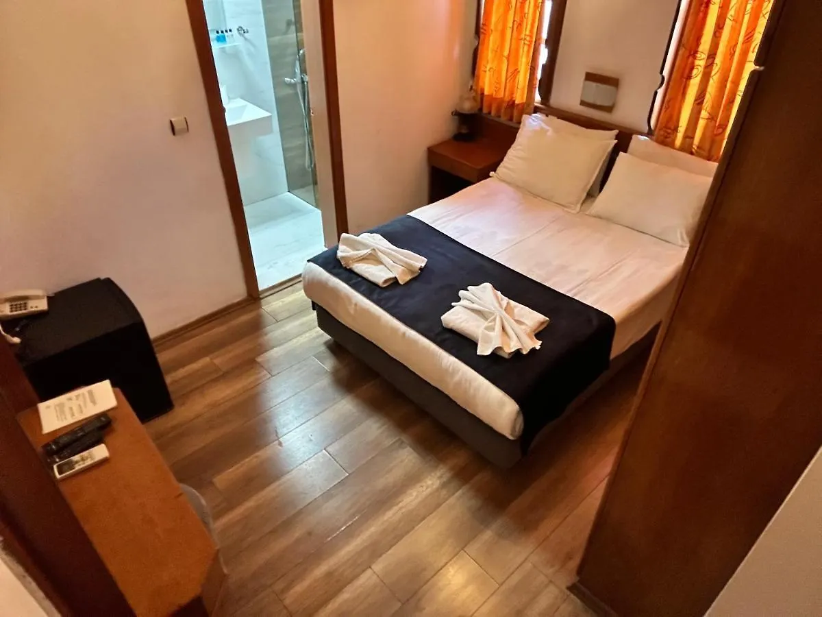 Hotel Karyatit Kaleici Antalya Turecko