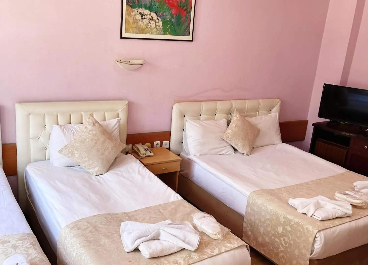 **  Hotel Karyatit Kaleici Antalya Törökország