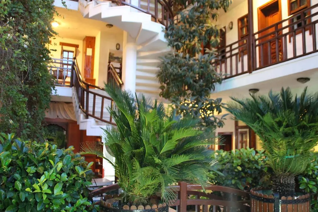 Hotel Karyatit Kaleici Antalya