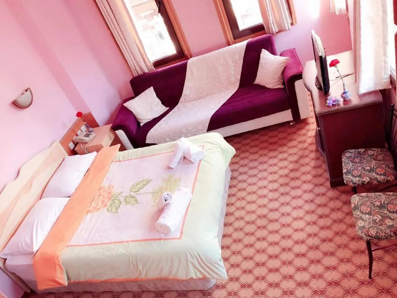 **  Hotel Karyatit Kaleici Antalya Turecko