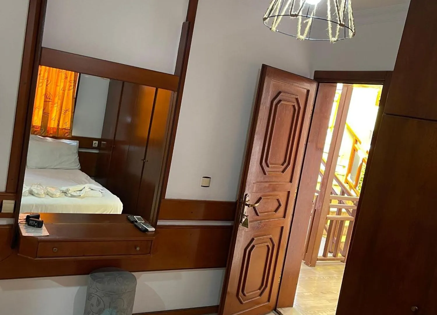 Hotel Karyatit Kaleici Antalya Türkiye