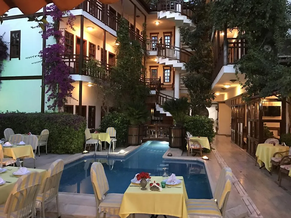 Hotel Karyatit Kaleici Antalya